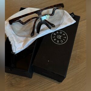 Alba Optics Transition Sunglasses - DELTA SND - VZUM™ F-LENS